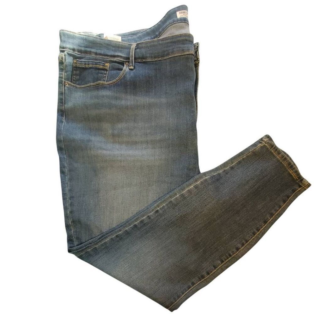 Women's  Levi's Strauss Signiture Gold Med Wash Skinny Jeans Size 39 X 40